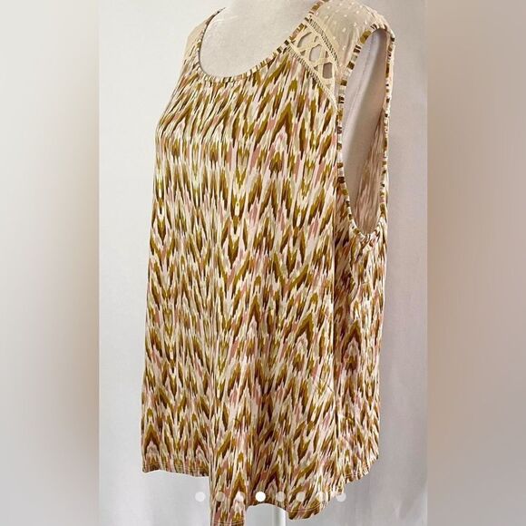NWT Daniel Rainn Women’s Tan/Cream Embroidered Tank Top Blouse - Size Small - Picture 9 of 10